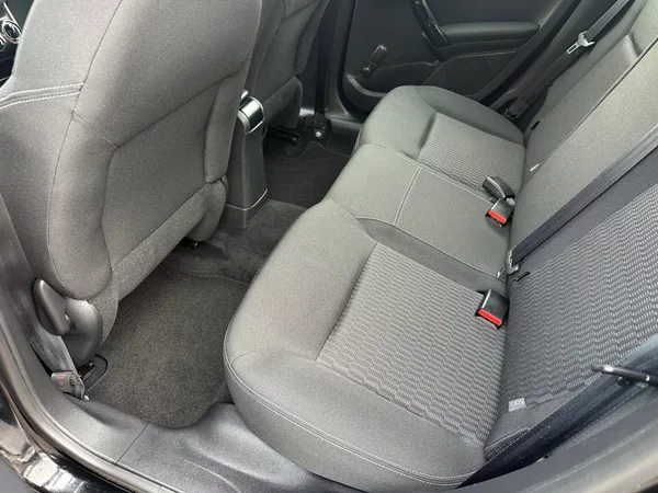 Peugeot 208 1,2 61kw - foto 11