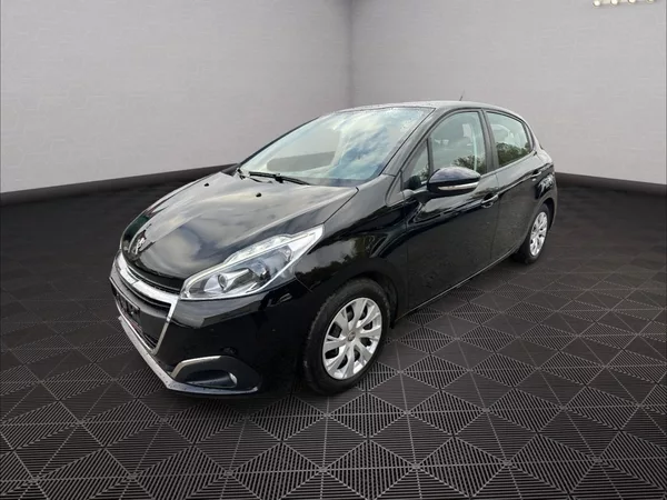Peugeot 208 1,2 61kw - foto 3