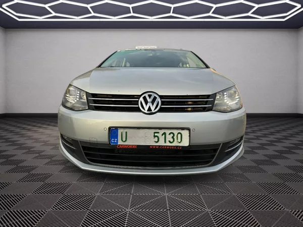 Volkswagen Sharan 2.0Tdi 125kw DSG Highline - foto 2