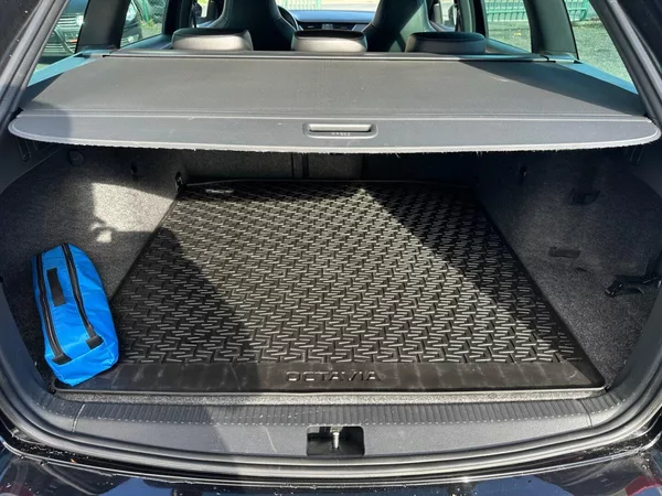 Škoda Octavia RS 2,0TDI 135Kw - foto 12