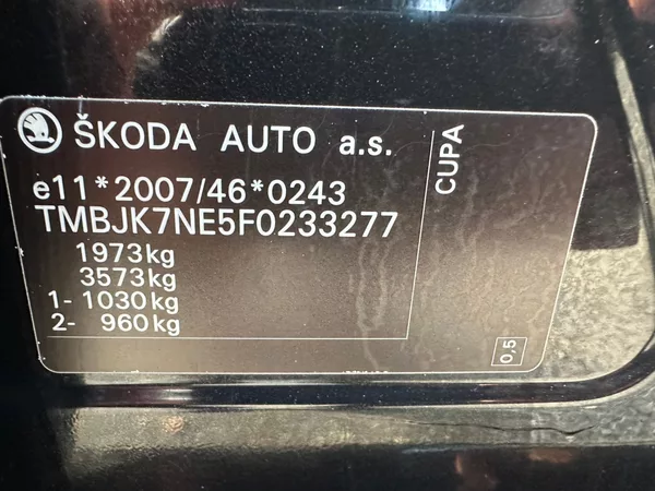 Škoda Octavia RS 2,0TDI 135Kw - foto 15