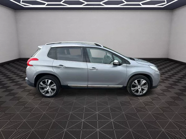 Peugeot 2008 1.2T 81kw Allure - foto 8