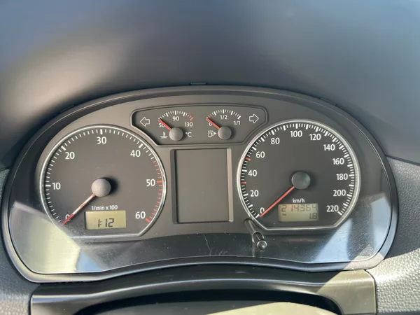 Volkswagen Polo 1.9Tdi 74kw Highline - foto 13