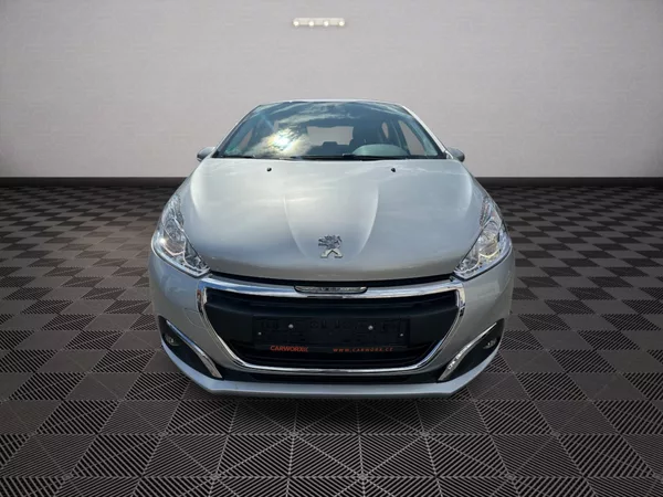 Peugeot 208 1.2i 60kw - foto 8