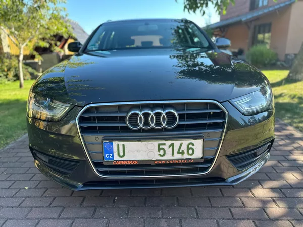 Audi A4 2.0Tdi 105kw Automat - foto 2