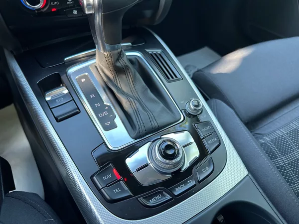 Audi A4 2.0Tdi 105kw Automat - foto 22