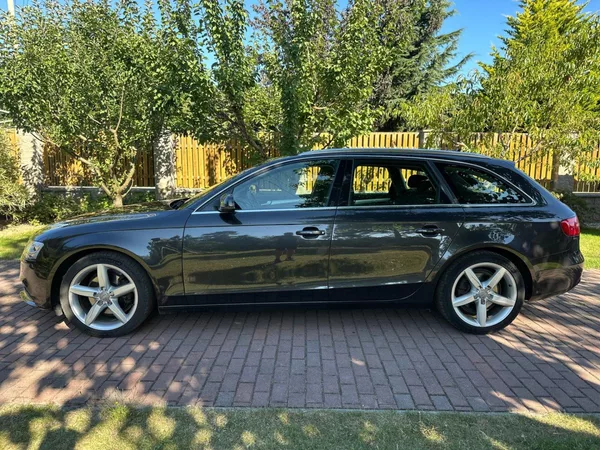 Audi A4 2.0Tdi 105kw Automat - foto 4
