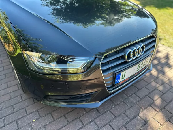 Audi A4 2.0Tdi 105kw Automat - foto 9
