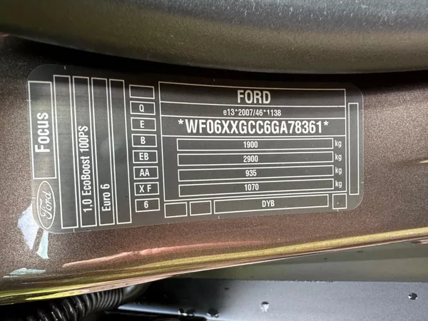 Ford Focus 1.0Ecoboost 74kw Business - foto 18