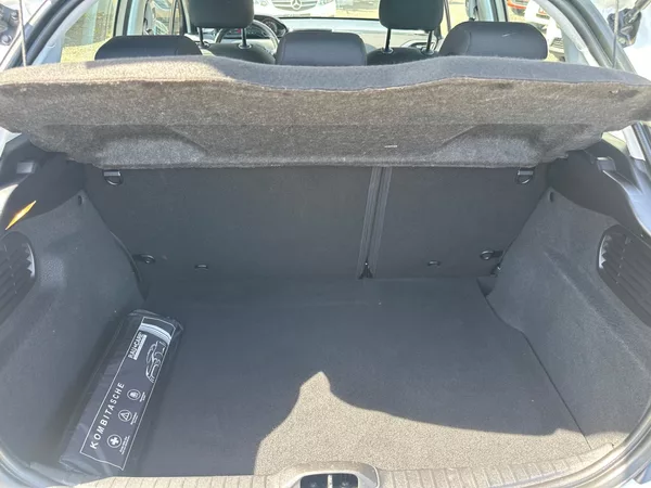Peugeot 208 Style - foto 11