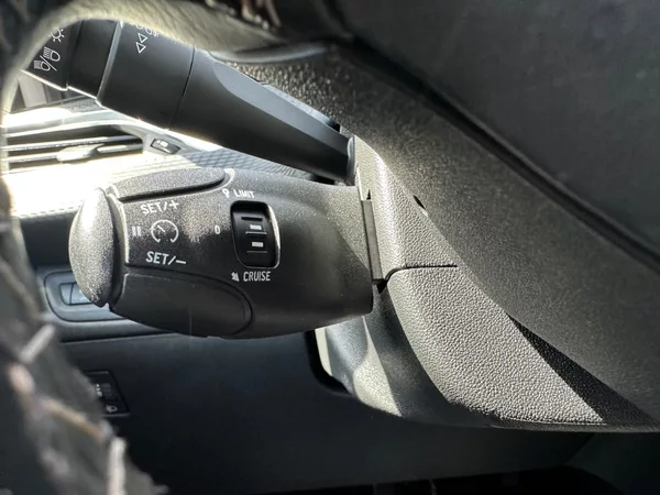 Peugeot 208 Style - foto 15