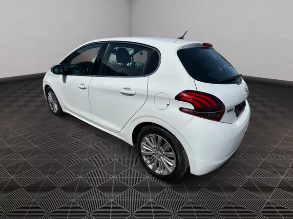 Peugeot 208 Style - foto 5