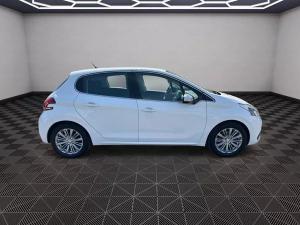 Peugeot 208 Style - foto 8