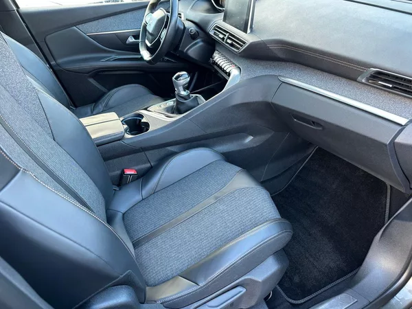Peugeot 3008 2.0Hdi 110kw GT-Line - foto 18