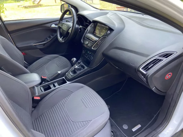 Ford Focus 1.0 Ecoboost 92kw - foto 21