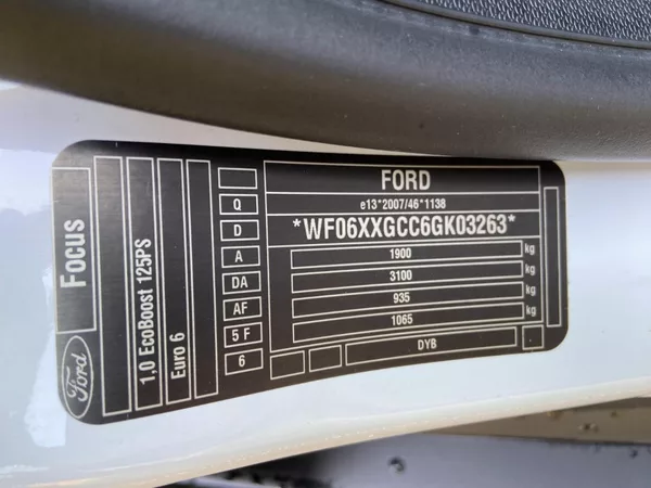 Ford Focus 1.0 Ecoboost 92kw - foto 22