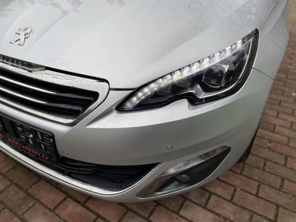 Peugeot 308 2.0Hdi 110kw - foto 10