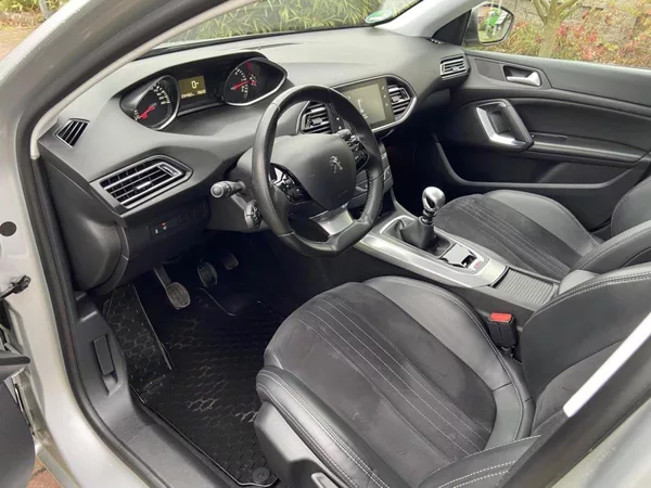 Peugeot 308 2.0Hdi 110kw - foto 15