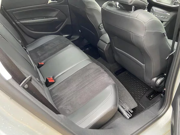 Peugeot 308 2.0Hdi 110kw - foto 18