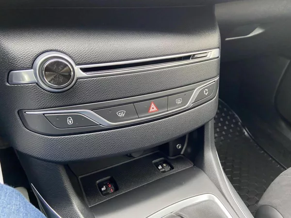 Peugeot 308 2.0Hdi 110kw - foto 28