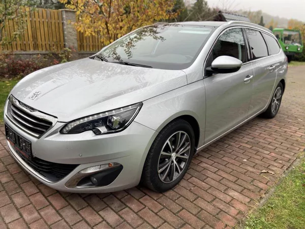 Peugeot 308 2.0Hdi 110kw - foto 3