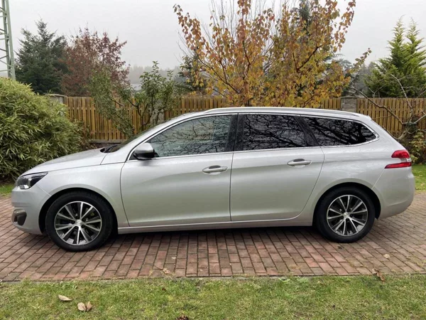 Peugeot 308 2.0Hdi 110kw - foto 4