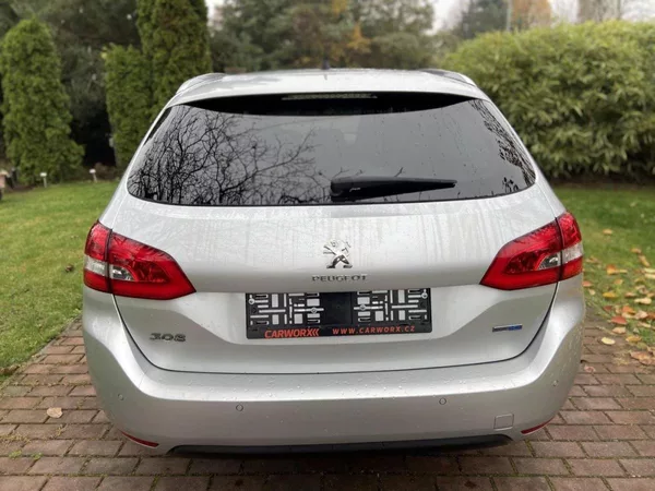 Peugeot 308 2.0Hdi 110kw - foto 6