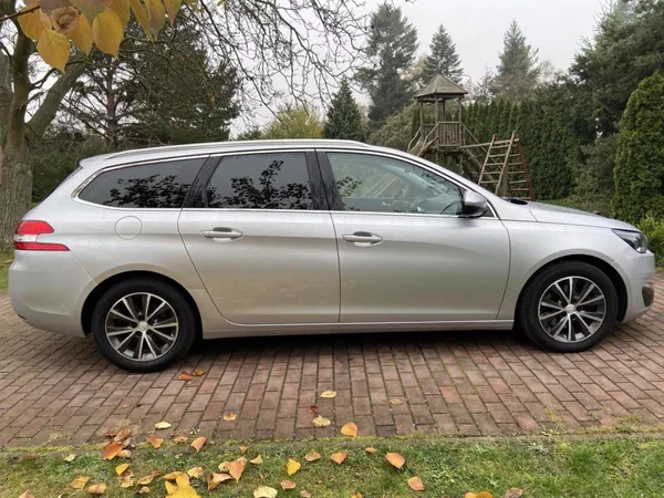 Peugeot 308 2.0Hdi 110kw - foto 8