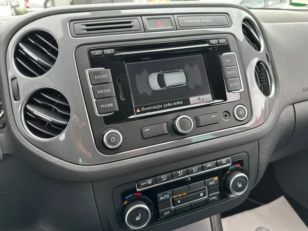 Volkswagen Tiguan 2.0TDI 4motion Sport/Style - foto 18