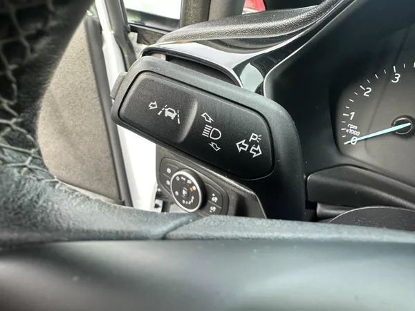 Ford Fiesta 1.0Ecoboost 74kw - foto 19