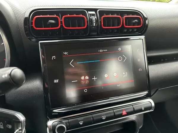 Citroën C3 Aircross 1.5Hdi 75kw - foto 24