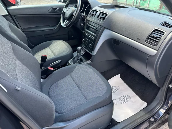 Škoda Yeti 1,4TSI 90kw Active - foto 13