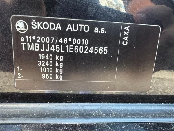 Škoda Yeti 1,4TSI 90kw Active - foto 14