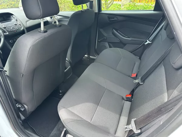 Ford Focus 1.0 EcoBoost 74kw - foto 16