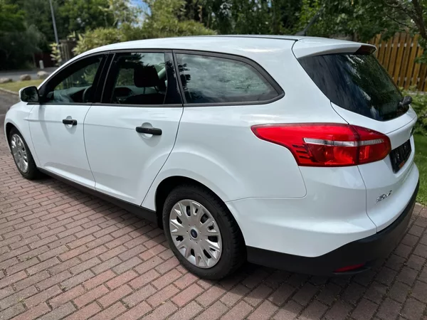 Ford Focus 1.0 EcoBoost 74kw - foto 8