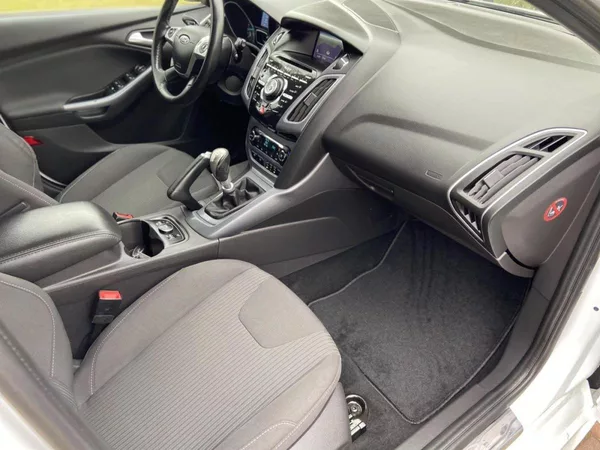 Ford Focus 1.0EcoBoost 92kw - foto 19
