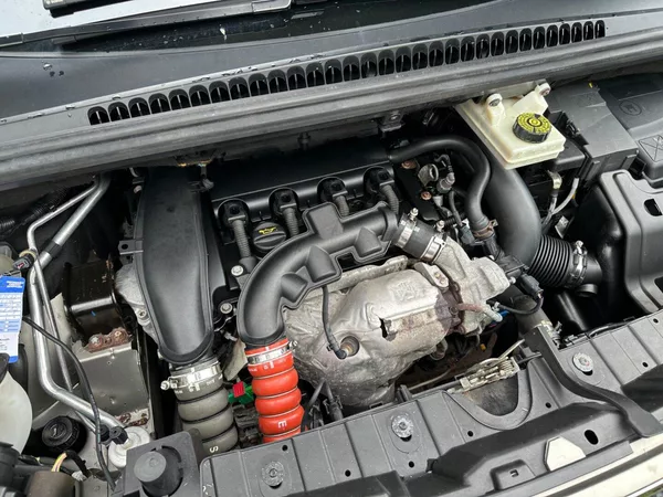 Peugeot 3008 1.6Thp 115kw - foto 27