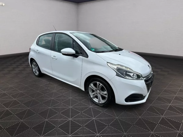 Peugeot 208 1,2i 60kw