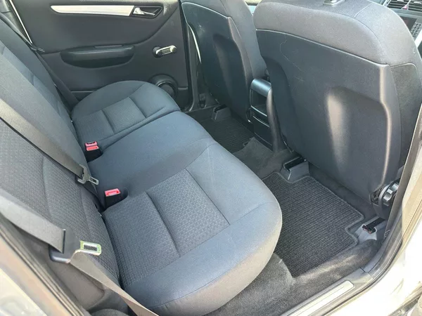Mercedes-Benz Třídy B 1.7i 85kw - foto 12