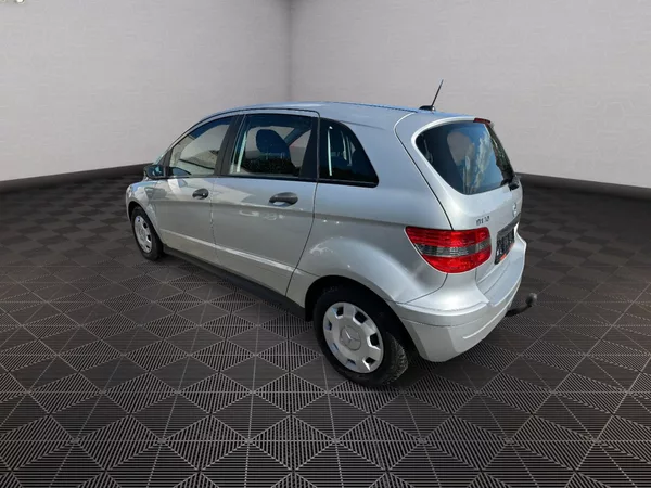Mercedes-Benz Třídy B 1.7i 85kw - foto 5