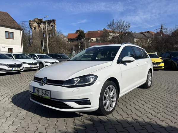 Volkswagen Golf Variant 2,0TDi Highline NAVI LEDMATRIX