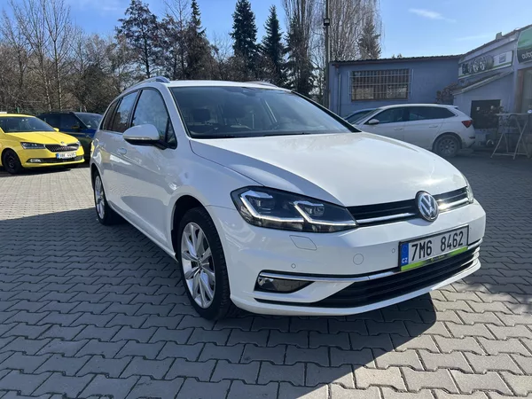 Volkswagen Golf Variant 2,0TDi Highline NAVI LEDMATRIX - foto 2