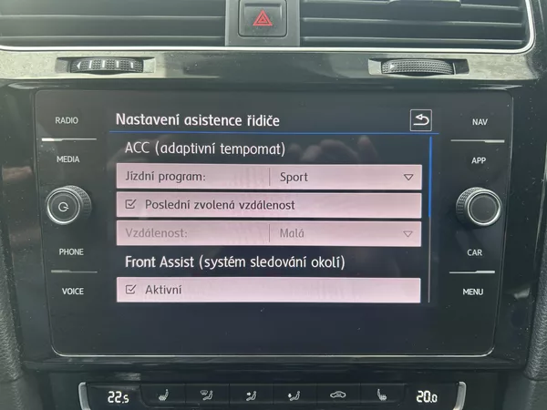 Volkswagen Golf Variant 2,0TDi Highline NAVI LEDMATRIX - foto 63