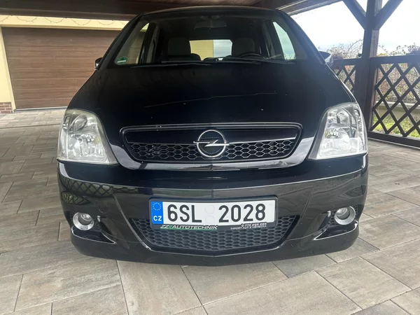 Opel Meriva 1,6i OPC 132kW - foto 11