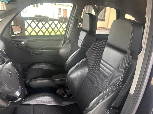 Opel Meriva 1,6i OPC 132kW - foto 27