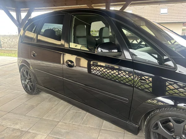 Opel Meriva 1,6i OPC 132kW - foto 9