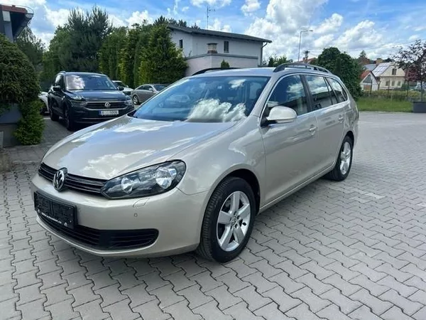 Volkswagen Golf 1,2TSi 77kW Variant Tažné zař.