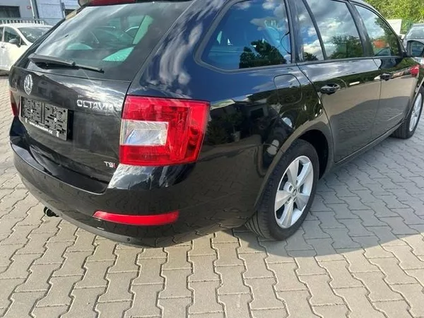 Škoda Octavia 1,4TSi elegance combi 103kW - foto 10