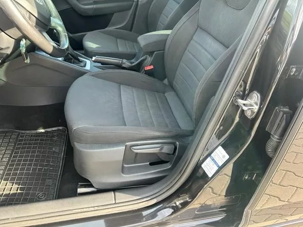 Škoda Octavia 1,4TSi elegance combi 103kW - foto 21