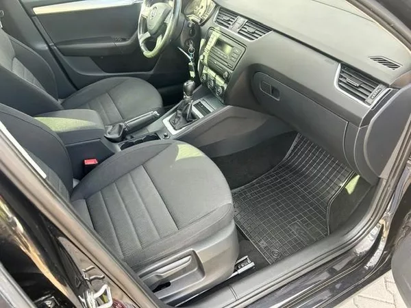 Škoda Octavia 1,4TSi elegance combi 103kW - foto 26